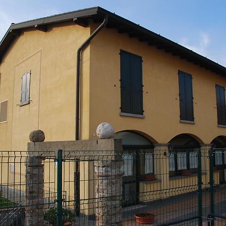 Albergo Ristorante Quadrifoglio Urgnano Zewnętrze zdjęcie