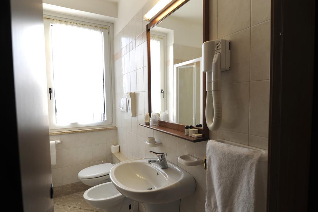 Albergo Ristorante Quadrifoglio Urgnano Pokój zdjęcie